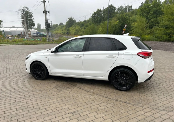 Hyundai I30 cena 58499 przebieg: 28700, rok produkcji 2021 z Łódź małe 137